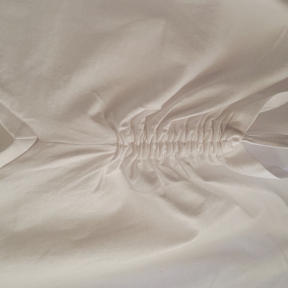 Lamarque White Short Sleeve Tee - Picture 3 of 7